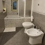 לינה וארוחת בוקר La Maison Di Wanda