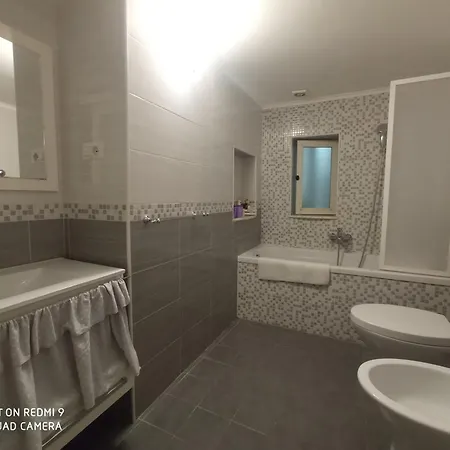 לינה וארוחת בוקר La Maison Di Wanda