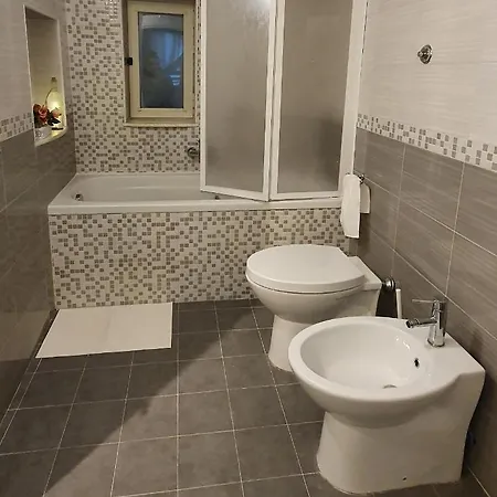 לינה וארוחת בוקר La Maison Di Wanda